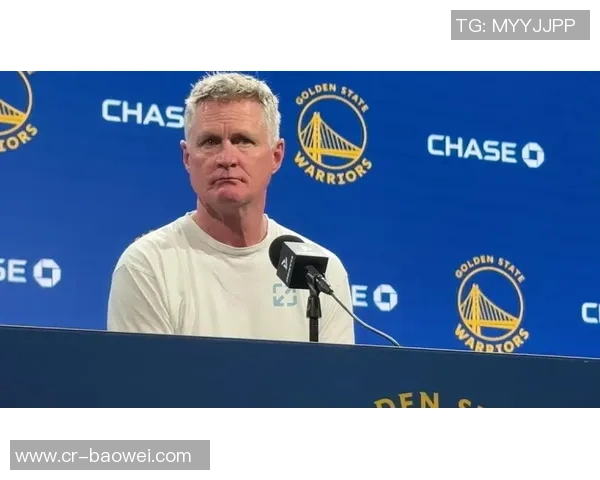 科尔谈季前赛失误问题期待巴特勒回归后球队表现提升 科尔谈季前赛失误问题期待巴特勒回归后球队表现提升